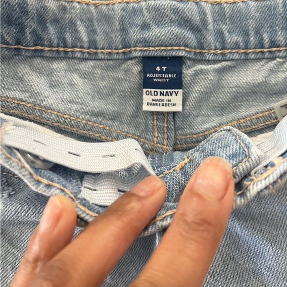 Old Navy Kids Denim Shorts (2 pc Bundle) - Picture 10 of 10